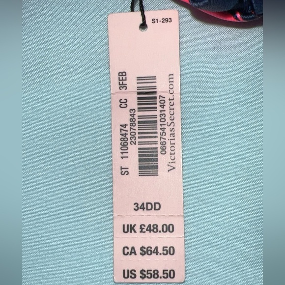 Victoria’s Secret “Lot” - Picture 3 of 11